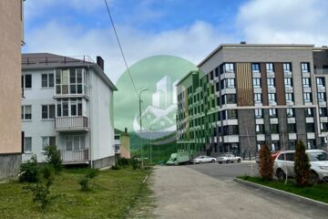 2-к квартира, 45 м², 1/3 эт.